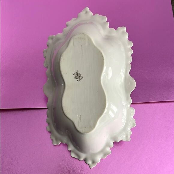 MZ Antique Roses Austria Porcelain handled Dish - Picture 3 of 7